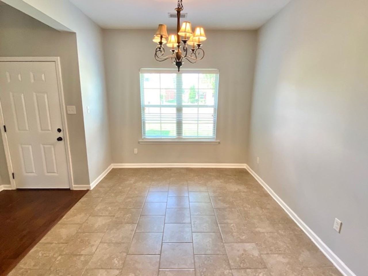10921 Paul Coleman Dr - Photo 4 of 15