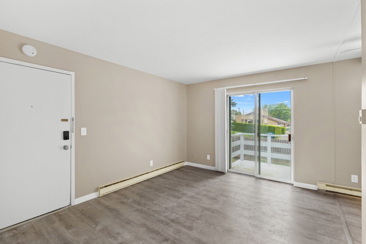9955 Chateau Roi Ct #A - Photo 6 of 18