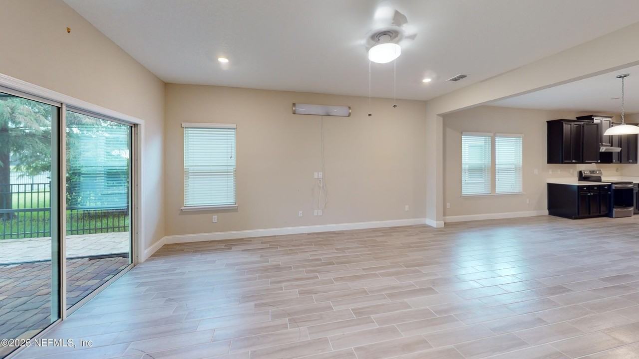 2356 Reese Way - Photo 5 of 25