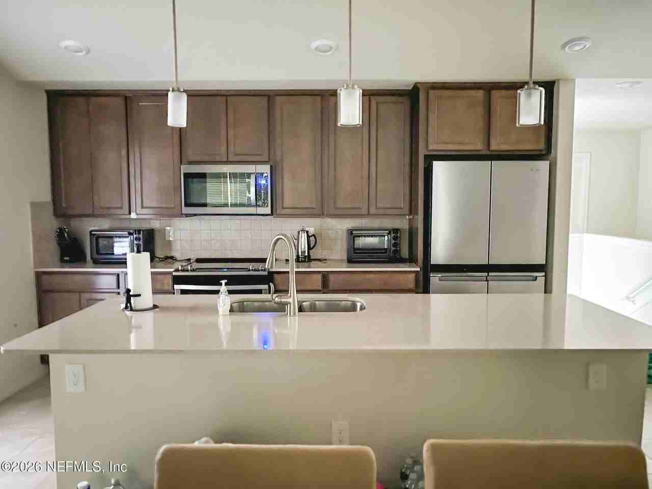 403 Orchard Pass Ave - Photo 3 of 34