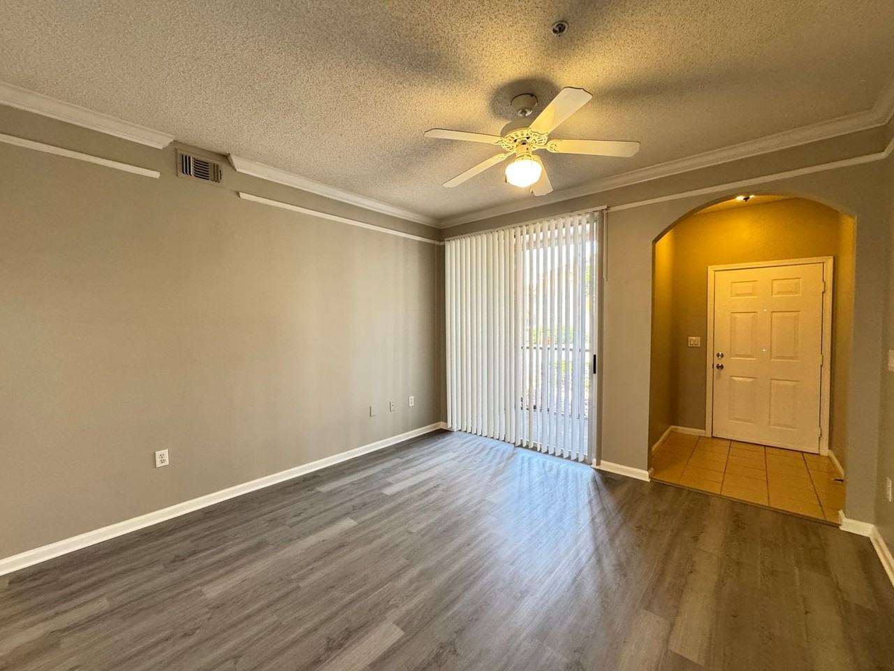 12012 Villanova Dr #102 - Photo 5 of 43