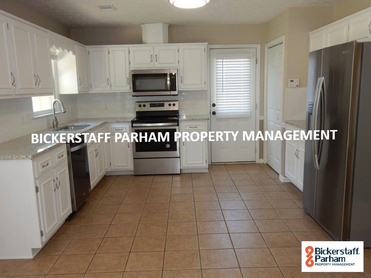 44 Kennon Dr - Photo 3 of 19