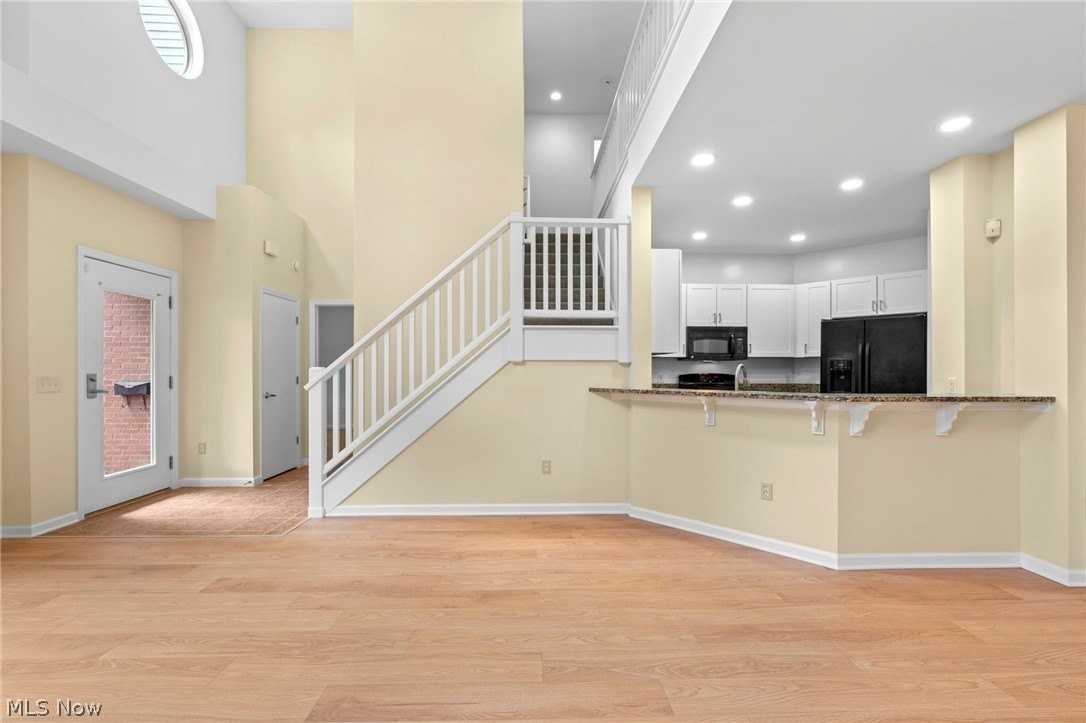 3217 Euclid Heights Blvd - Photo 7 of 35