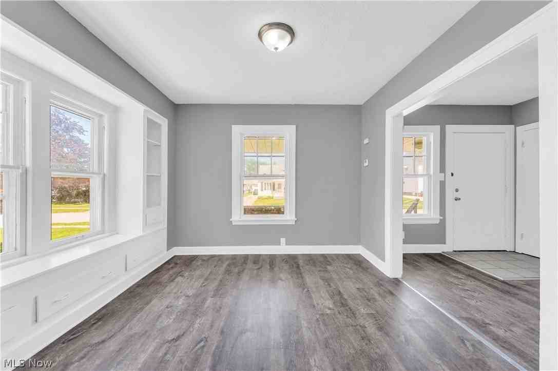12808 Havana Rd - Photo 7 of 19