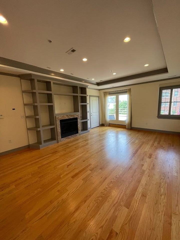 1322 Kenyon St Nw #4 - Photo 6 of 36