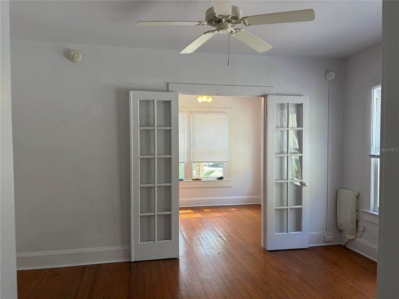 325 Ohio Pl #2 - Photo 4 of 12