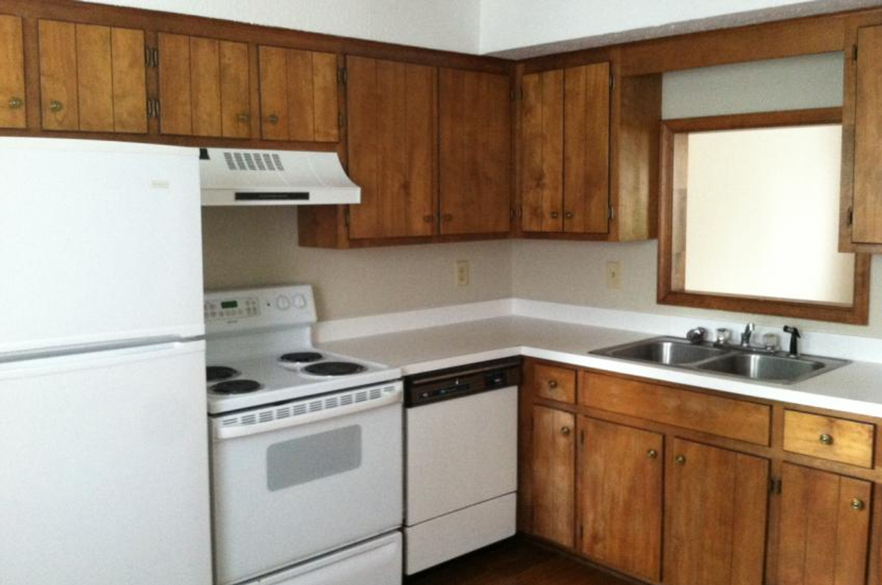 114 Water Gate Dr - Photo 2 of 5