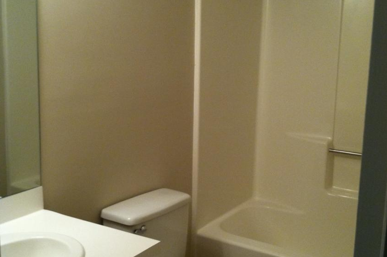 114 Water Gate Dr - Photo 4 of 5