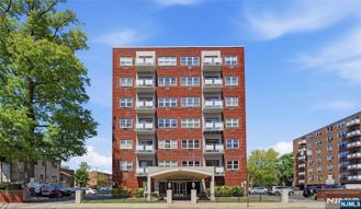 20 Jefferson St Apt D1 - Photo 1 of 1