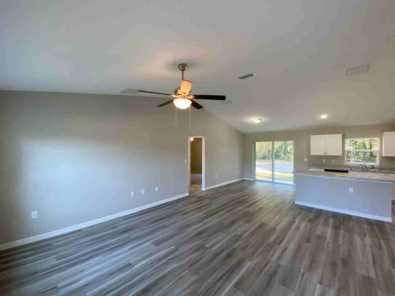 23 Aspen Dr - Photo 4 of 32