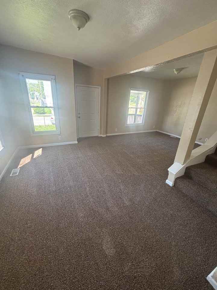 669 E 127th St - Photo 4 of 10