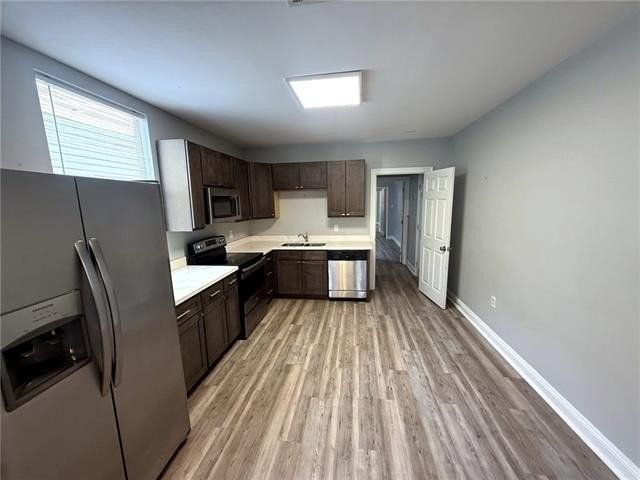 8426 S Claiborne Ave - Photo 3 of 10