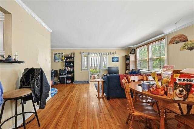 512 Short St - Photo 4 of 14