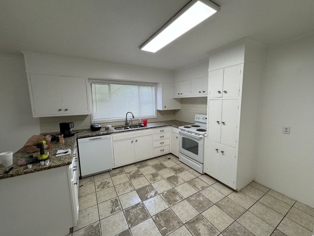 1109 Rambler Dr - Photo 5 of 11
