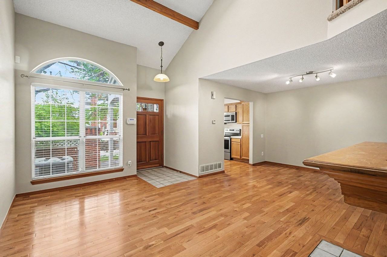 2903 W Long Cir #B - Photo 3 of 21