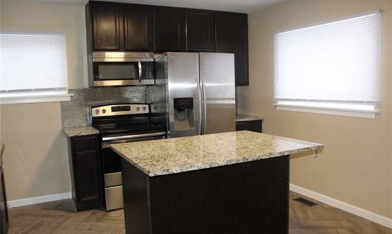 4475 N Taylor Ave #1 - Photo 2 of 10