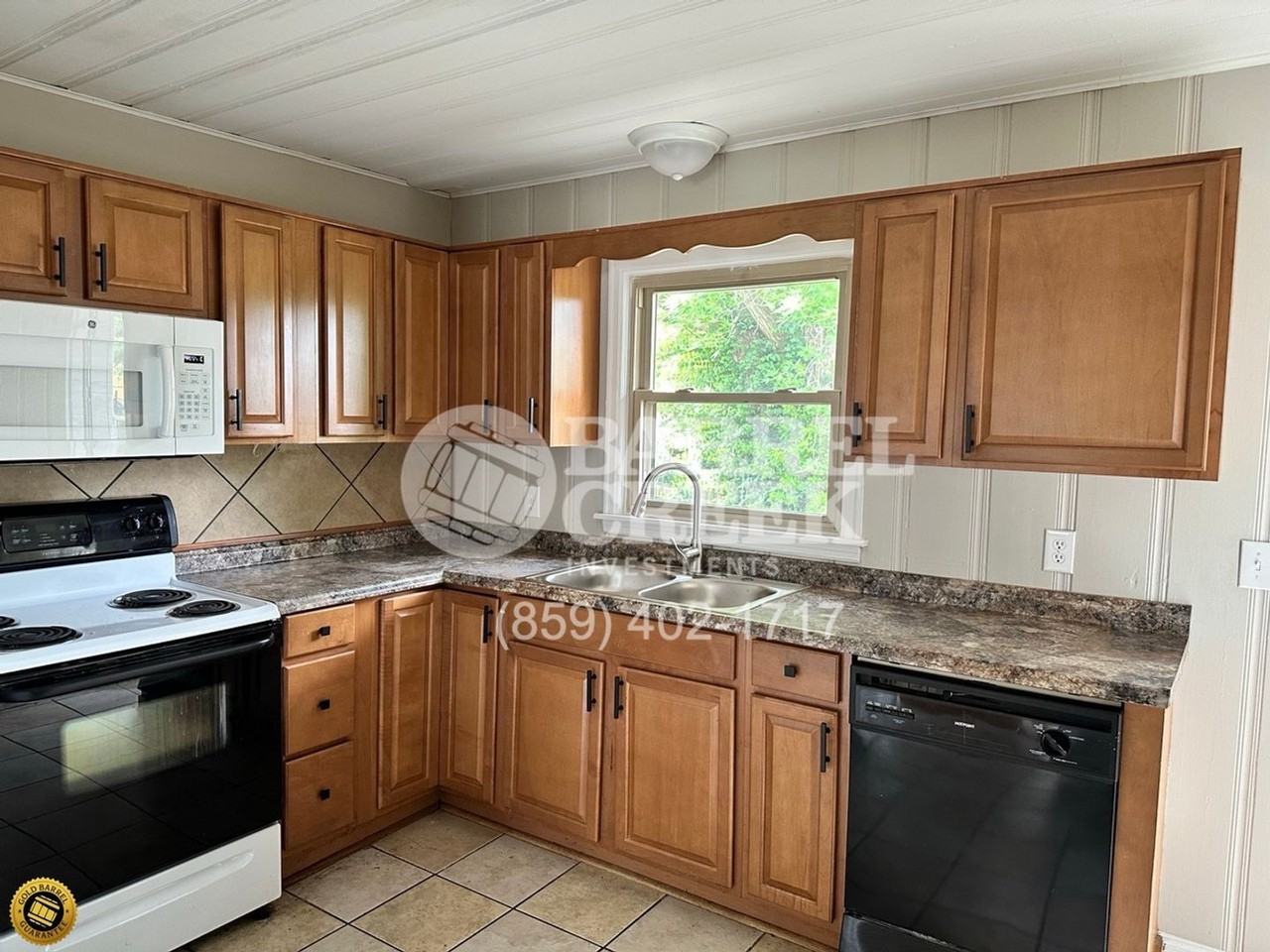 244 Orchard Dr - Photo 3 of 24