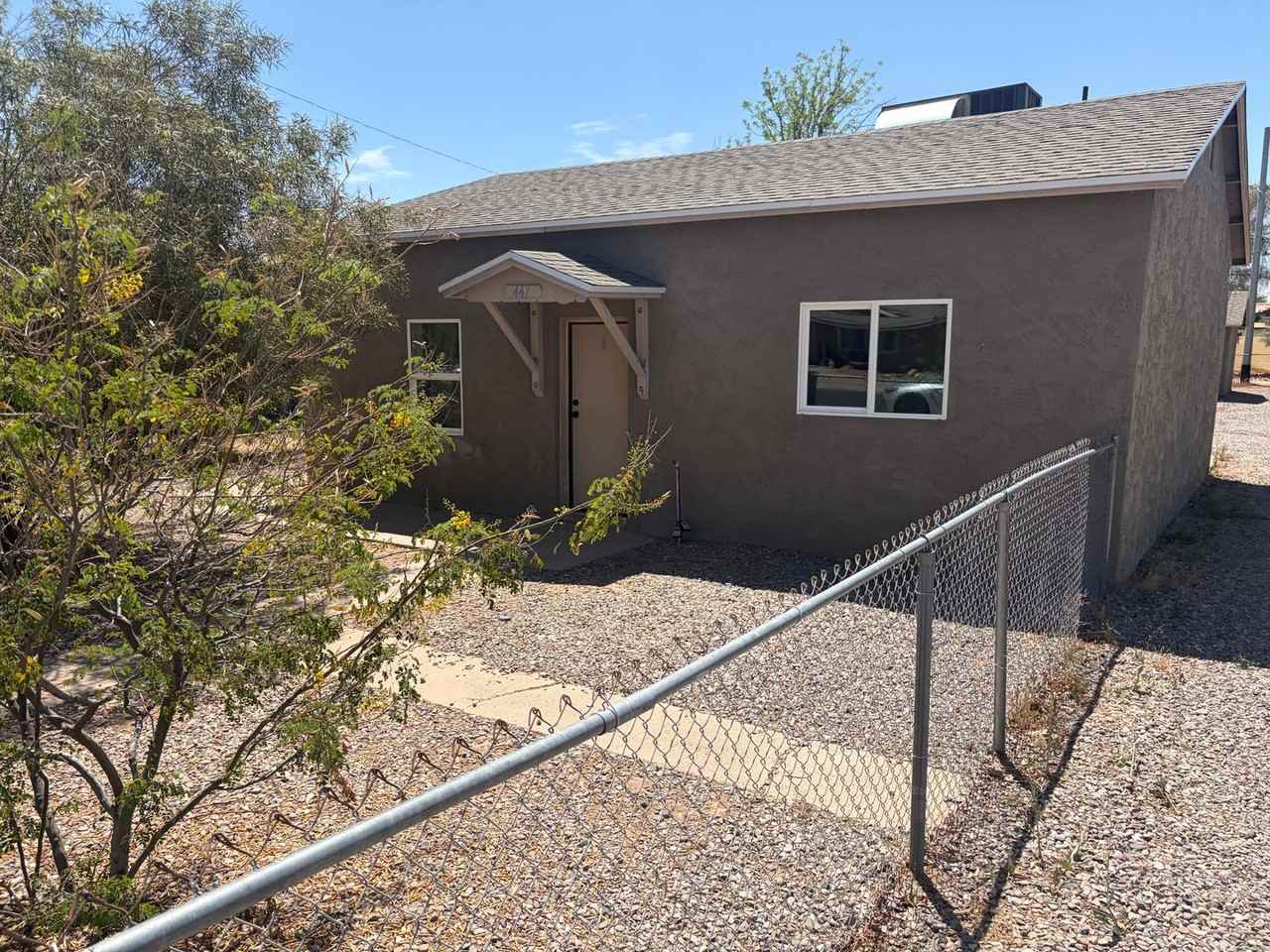 447 W Seagoe Ave #A - Photo 3 of 15