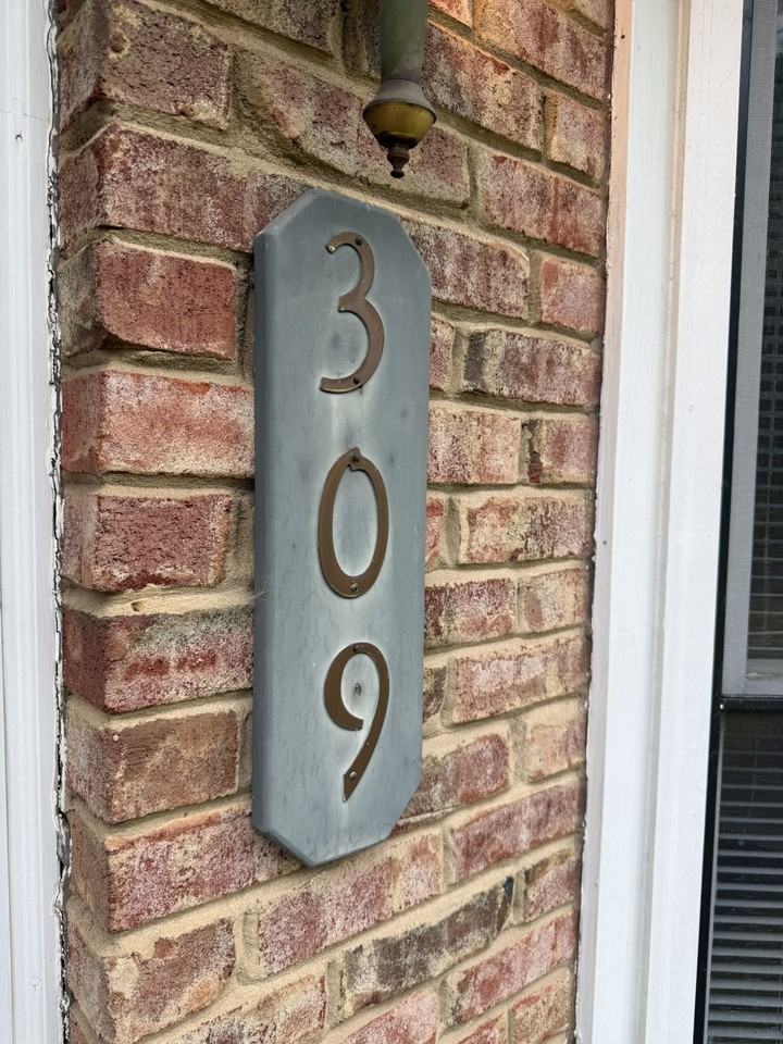309 Clark St Sw #1 - Photo 2 of 10