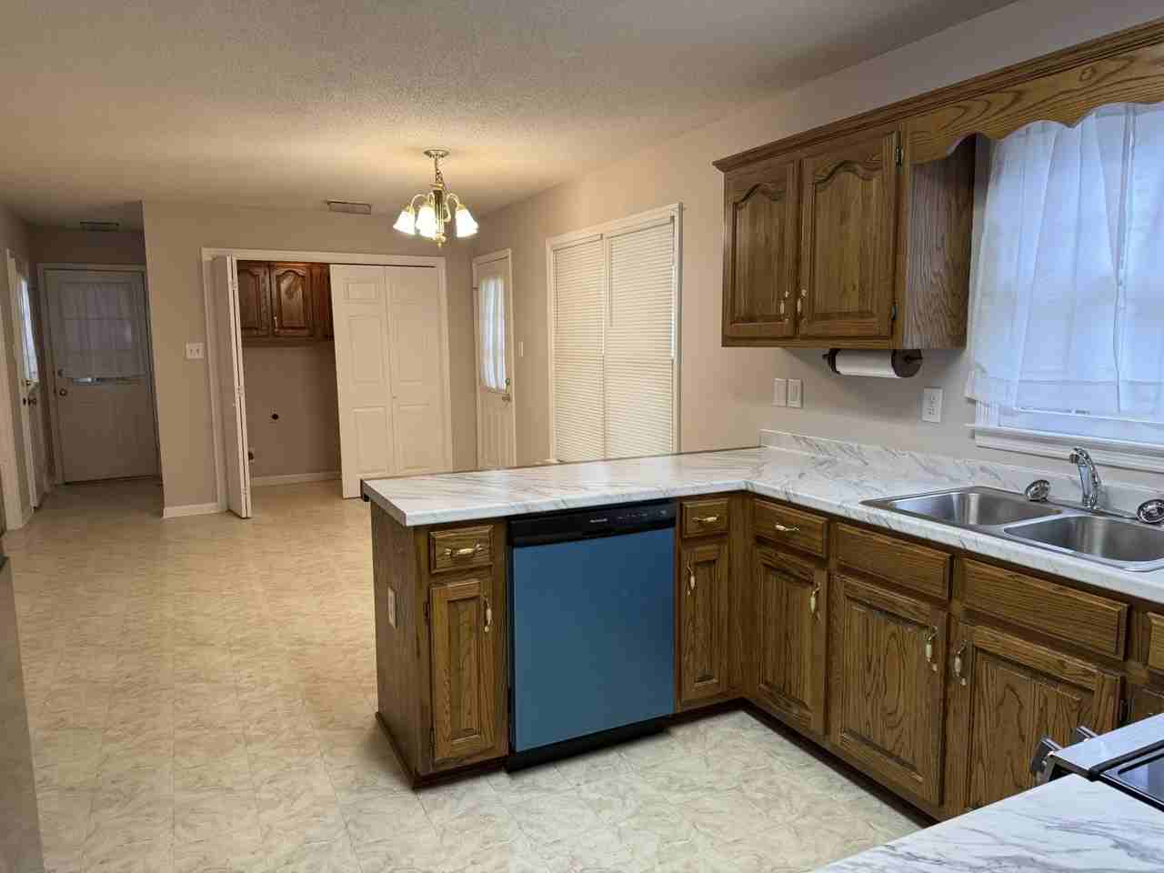 309 Clark St Sw #1 - Photo 7 of 10