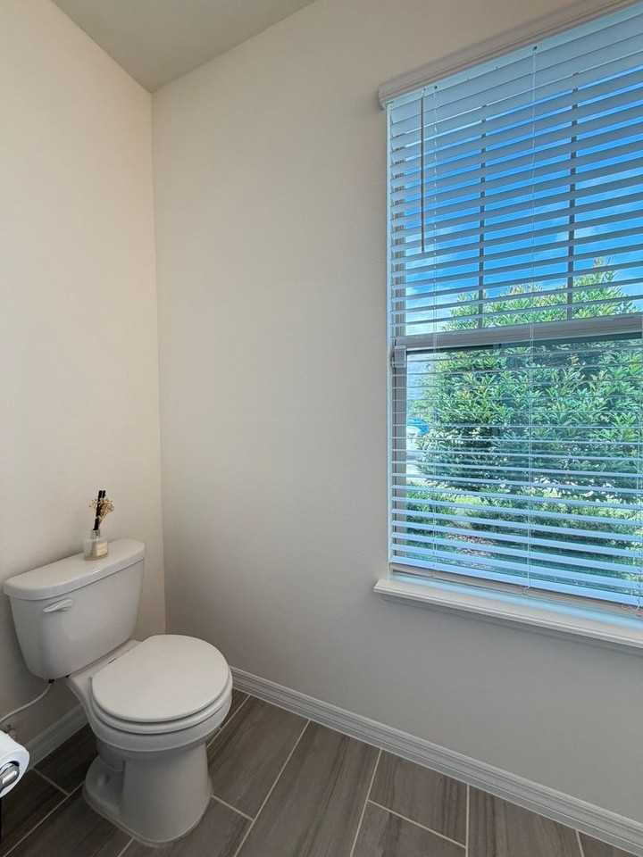 16710 Point Rock Dr - Photo 6 of 42