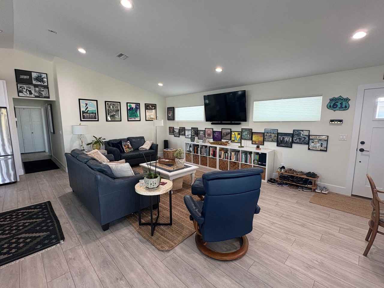 222 Desoto Rd - Photo 6 of 8