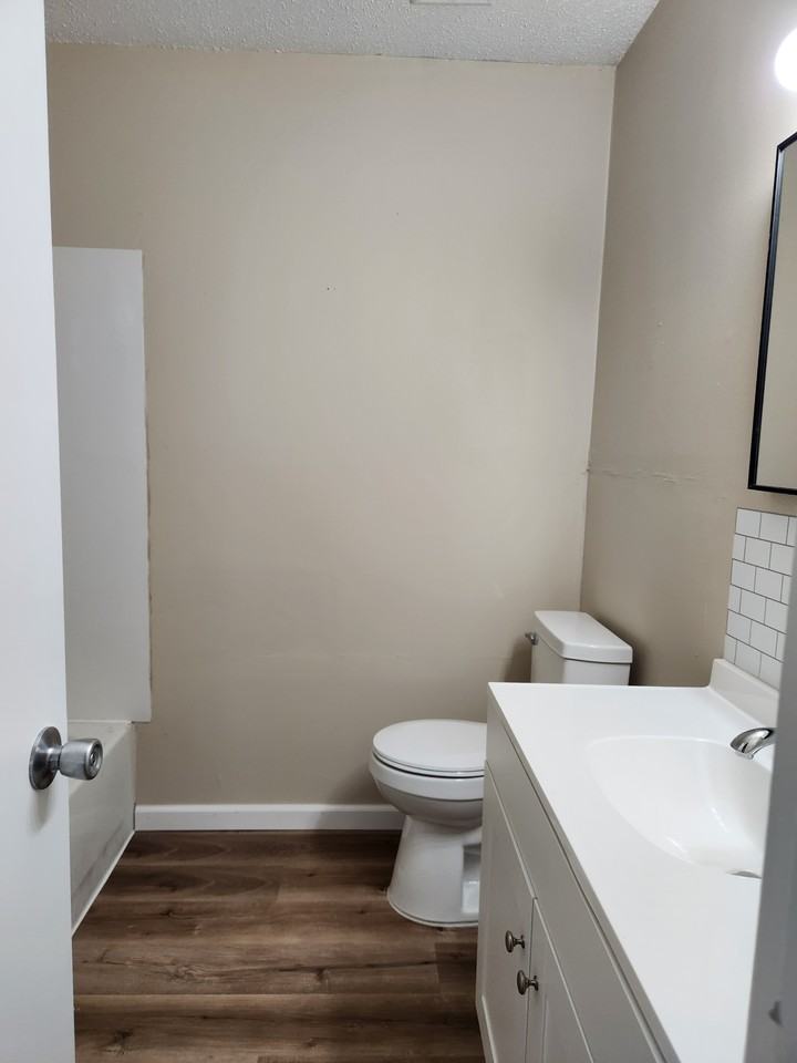 5644 Picadilly Circus St #1 - Photo 5 of 20