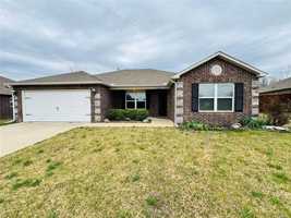 featured image of 1307 W Missouri Ave