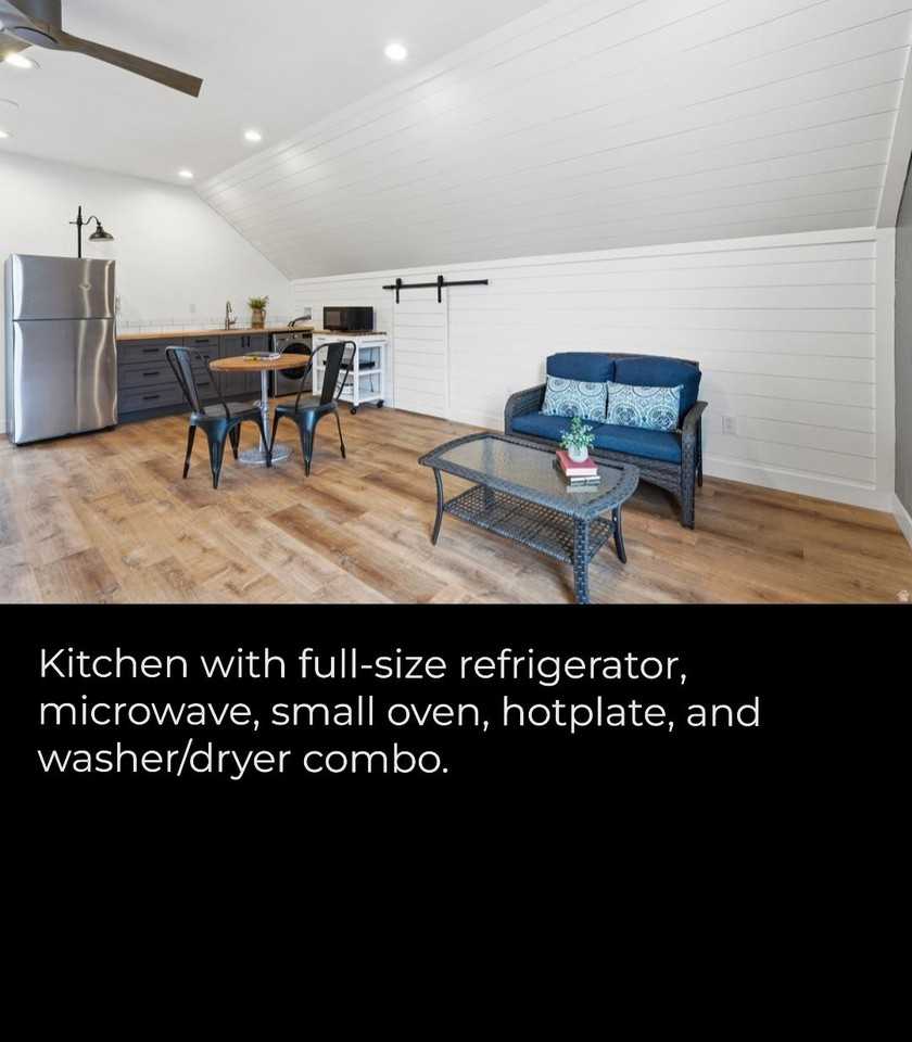 11061 S Indigo Sky Way - Photo 2 of 8