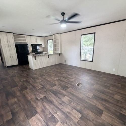 104 Robin Dr - Photo 3 of 24