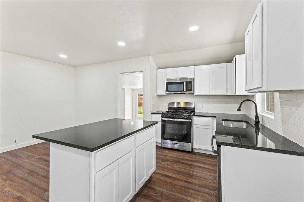 700 Santa Fe Dr - Photo 6 of 23