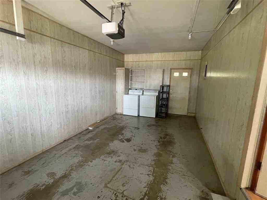 817 E Kee St - Photo 7 of 8