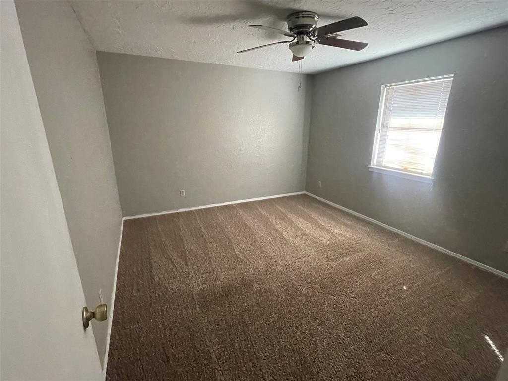 2308 Seth Ave - Photo 6 of 10