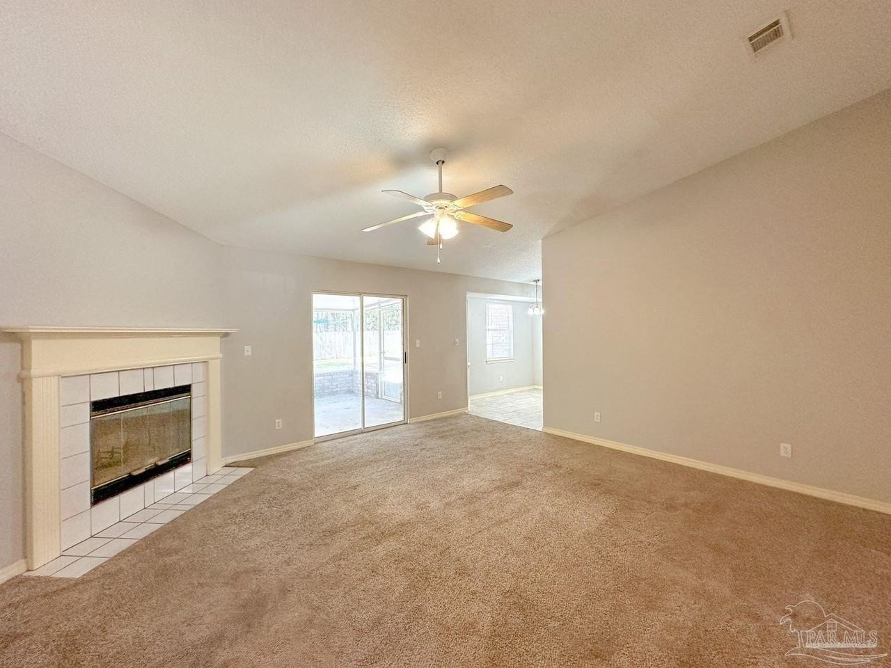 5105 Westport Dr - Photo 3 of 23