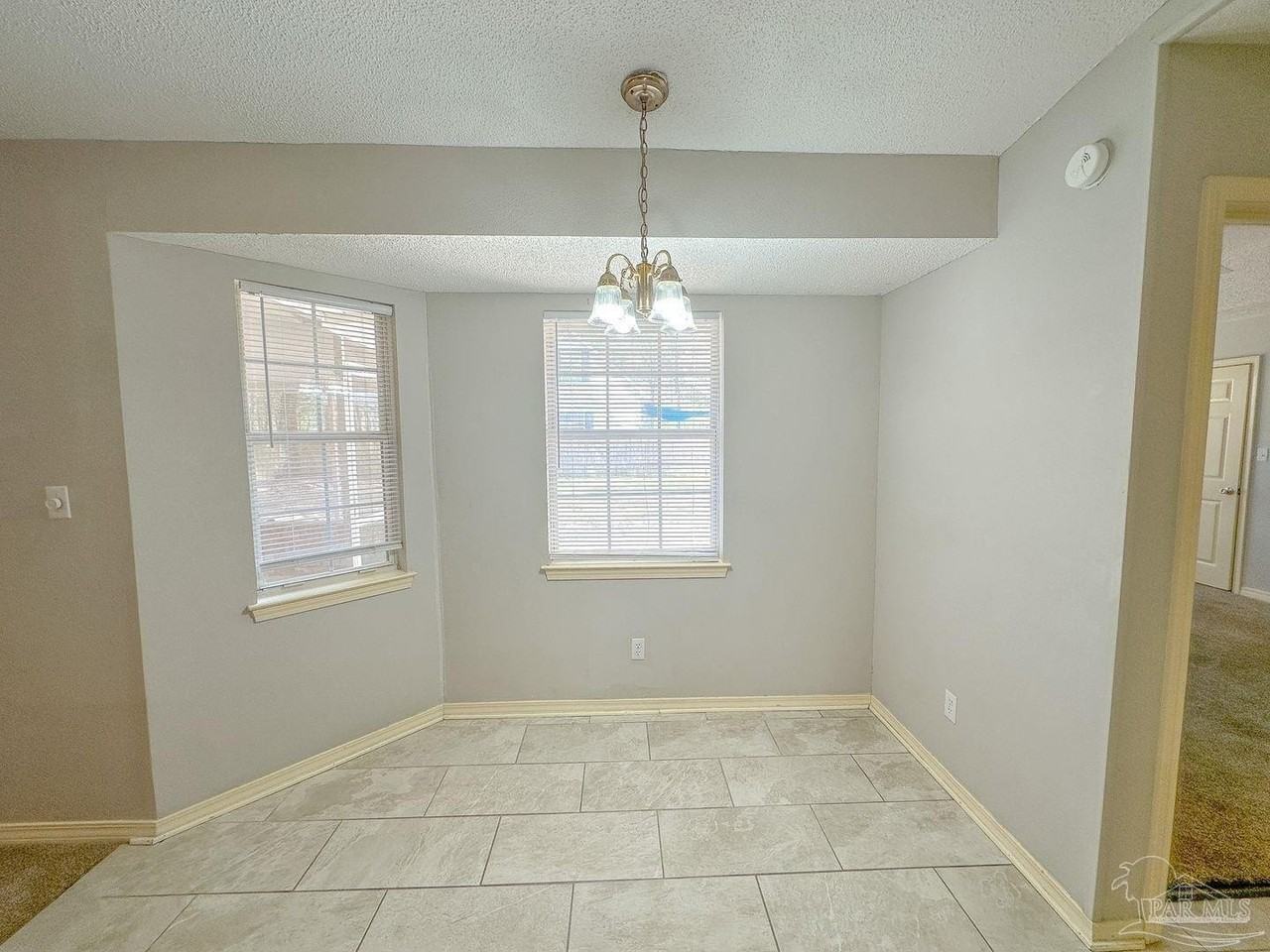5105 Westport Dr - Photo 6 of 23
