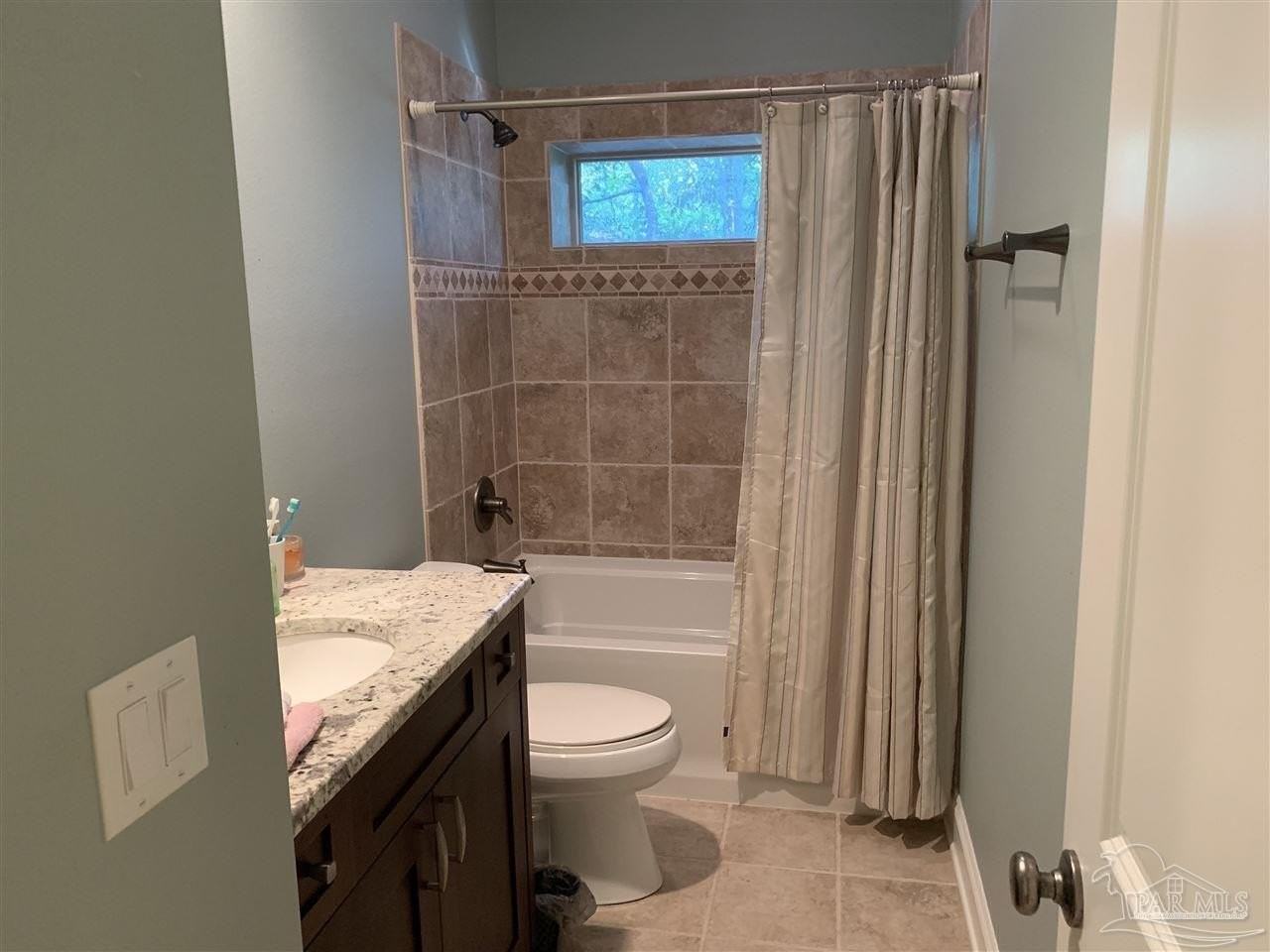 11 Highpoint Dr - Photo 6 of 22