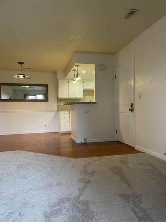 810 Tenderfoot Hill Rd #202 - Photo 4 of 16