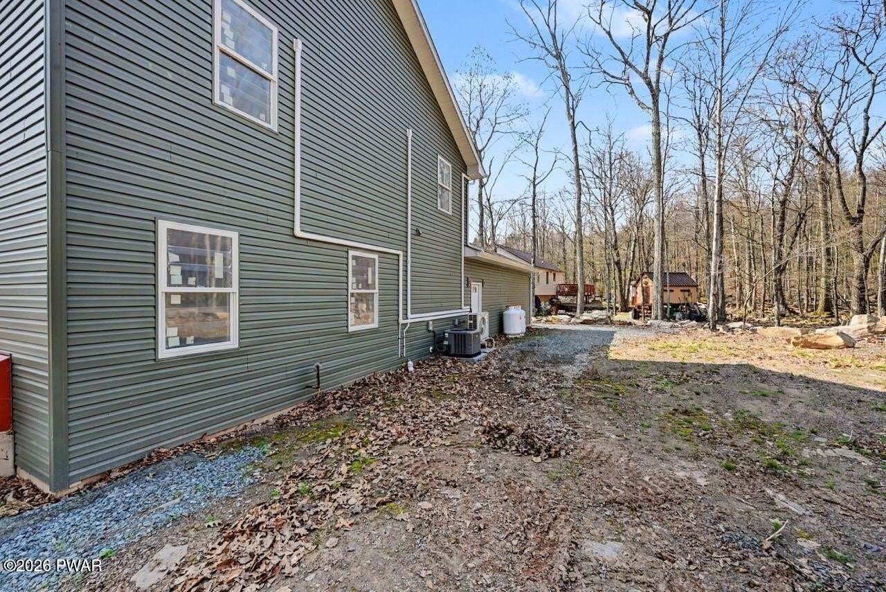 78 E Shore Dr - Photo 5 of 50