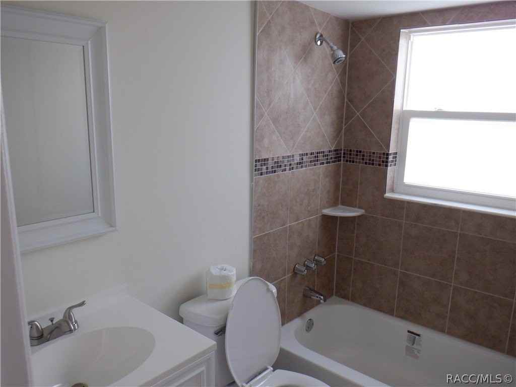 923 Turner Camp Rd - Photo 4 of 15