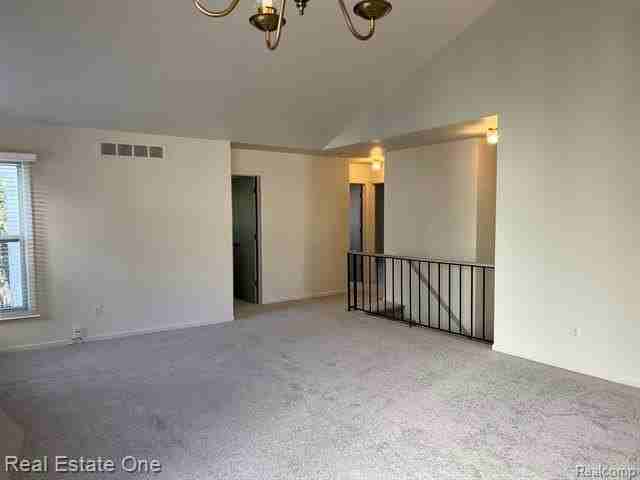1629 Glenbrooke Ct - Photo 7 of 29