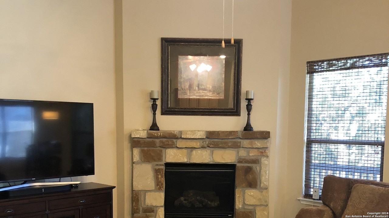 603 Artisan Way - Photo 2 of 11
