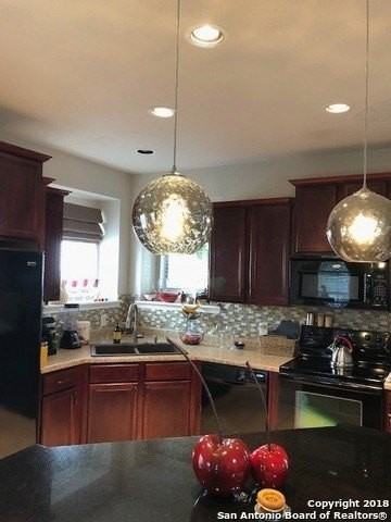 1231 Whitby Tower - Photo 3 of 22