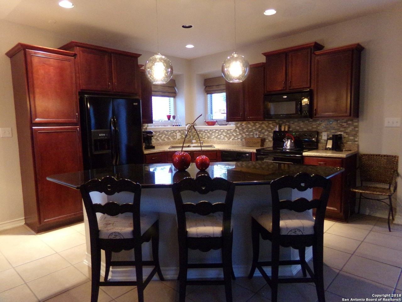 1231 Whitby Tower - Photo 5 of 22