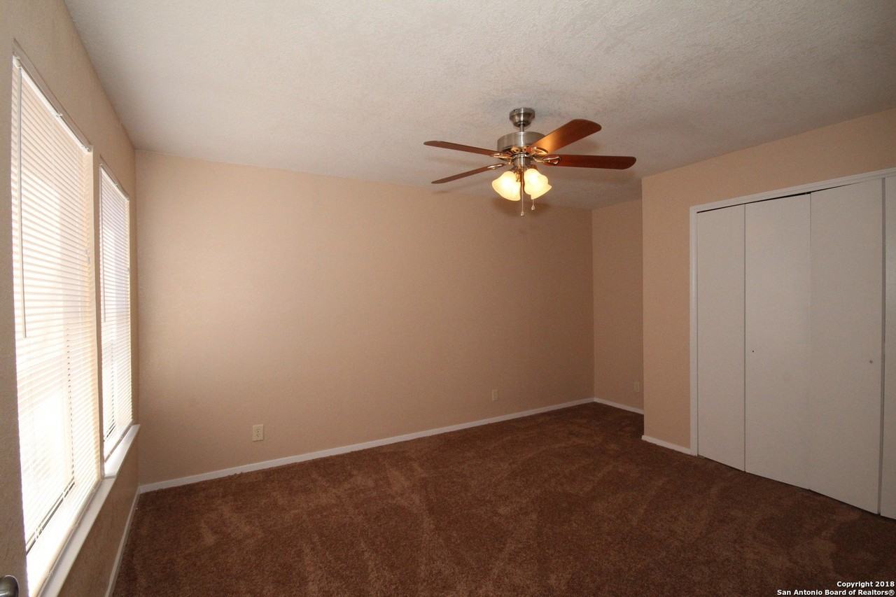 14520 Clovelly Wood - Photo 3 of 22