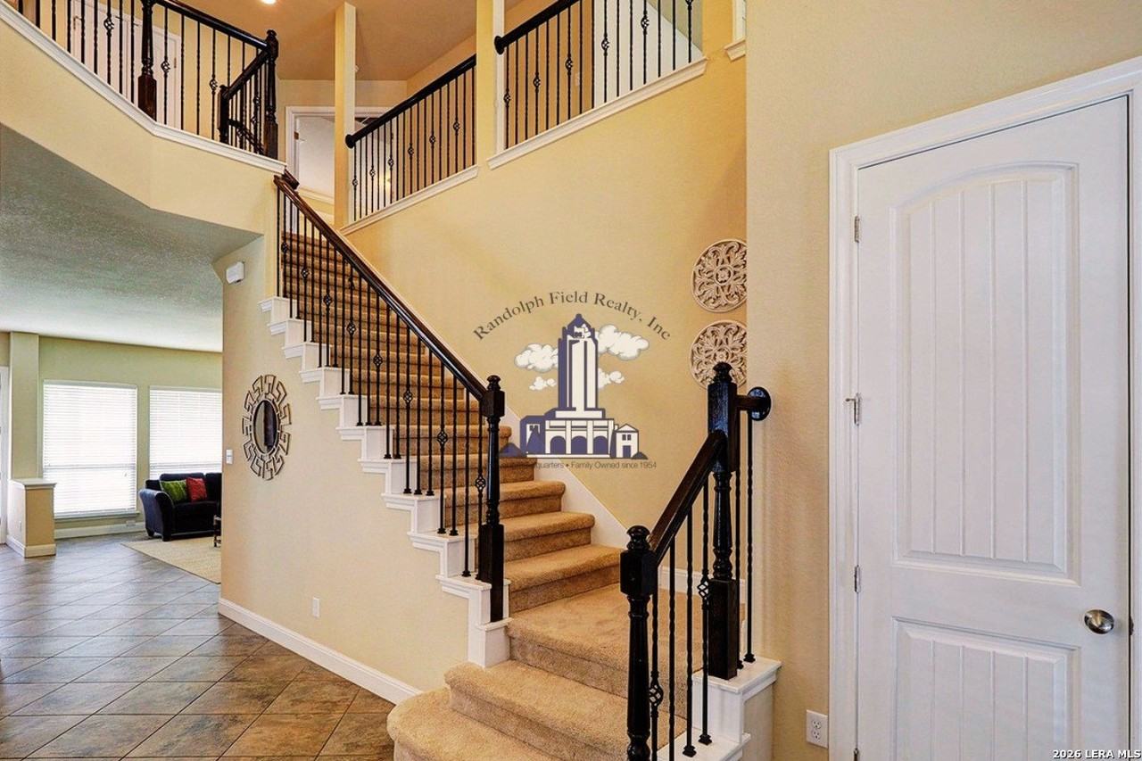 621 Cavan - Photo 2 of 23