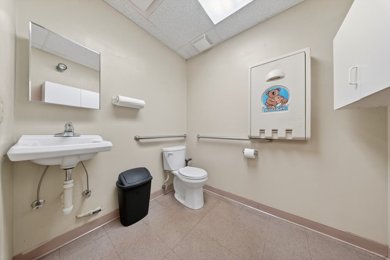 200 Sivley Rd #1 - Photo 7 of 29