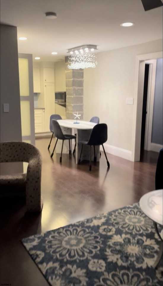 206 N Wilson Ave - Photo 3 of 18