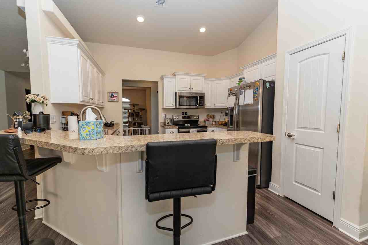 428 Triton St #1 - Photo 5 of 26