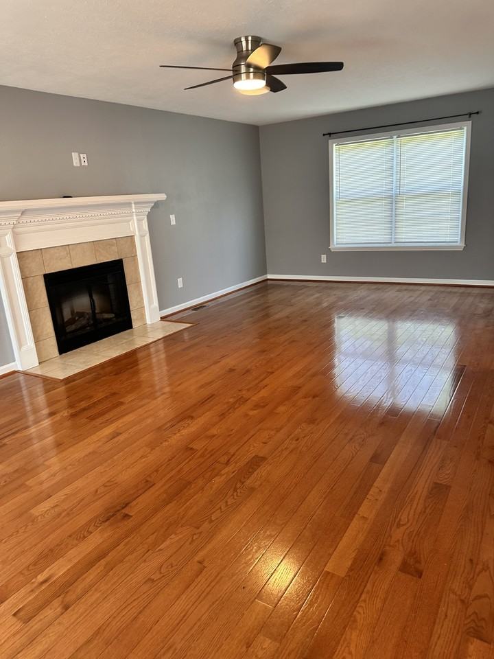 238 Riley Way #1 - Photo 3 of 33