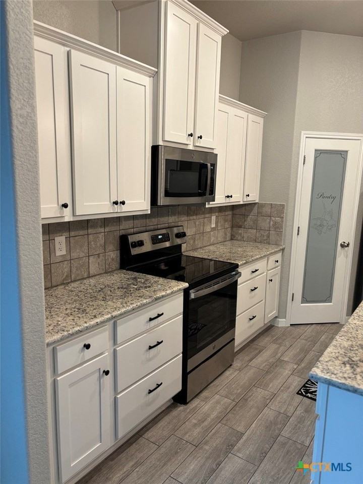 811 Marlow Cv - Photo 2 of 24